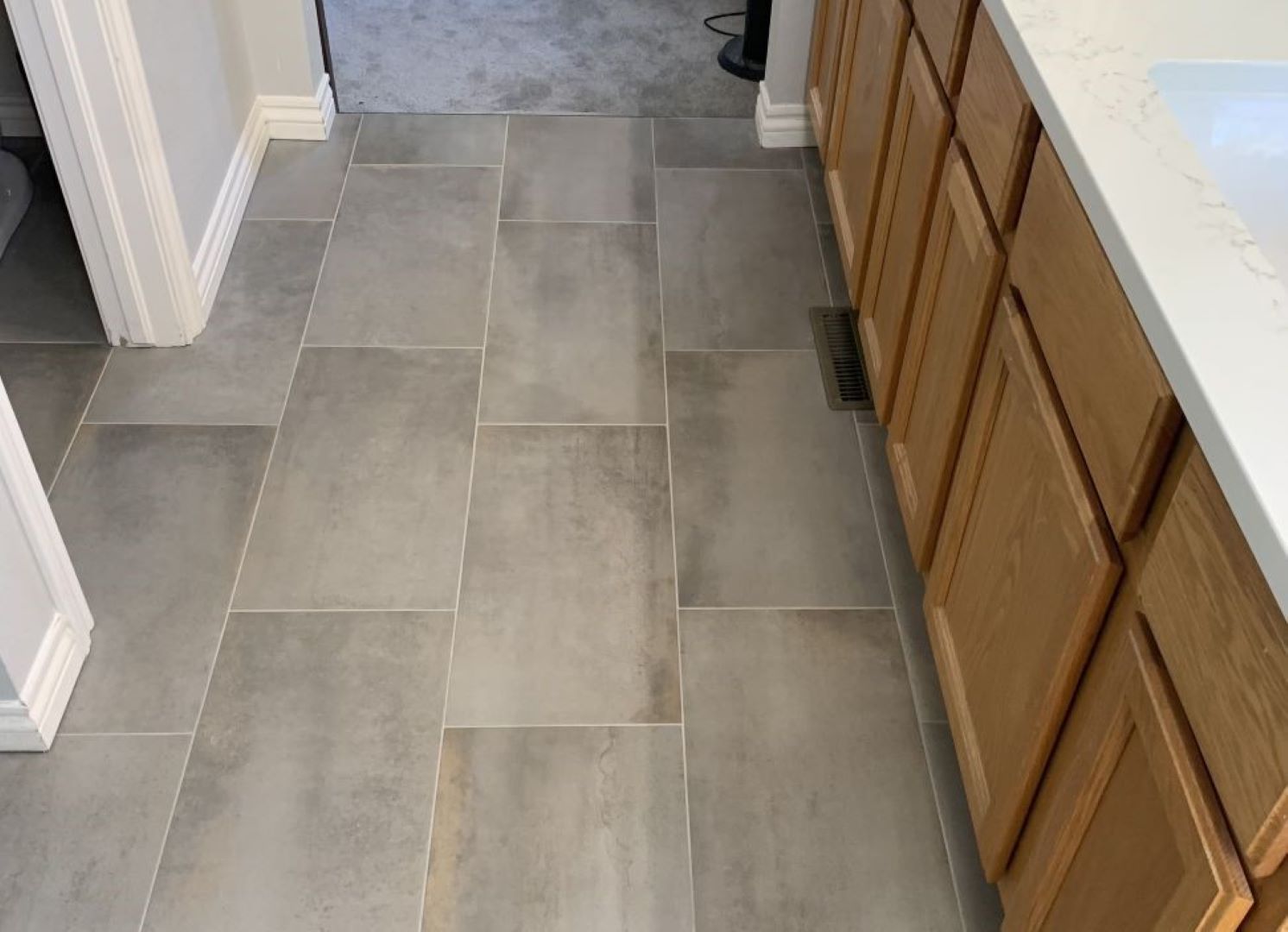 Bathroom tile flooring